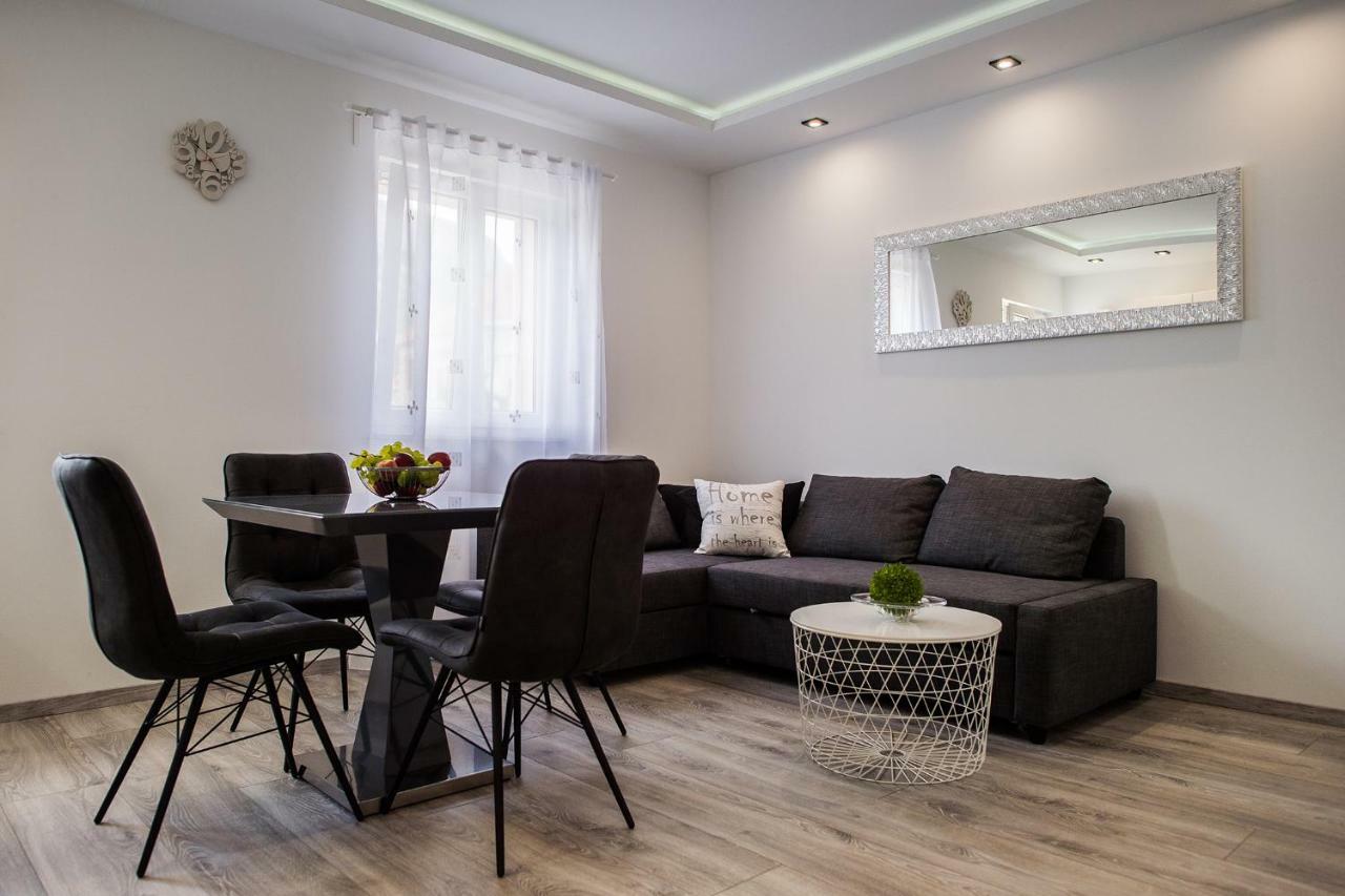 Solin Apartments Praetorium Εξωτερικό φωτογραφία